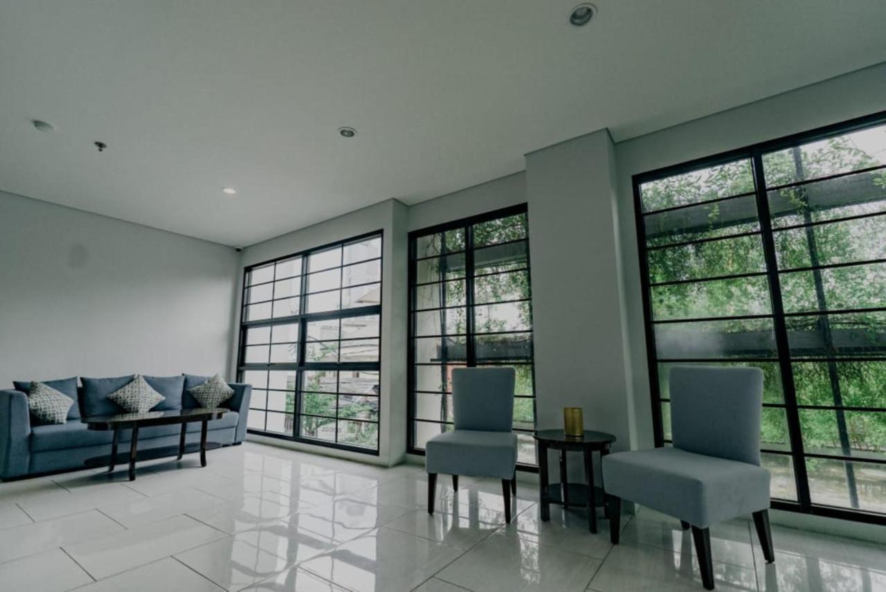 Mendjangan Residence Jakarta Luaran gambar