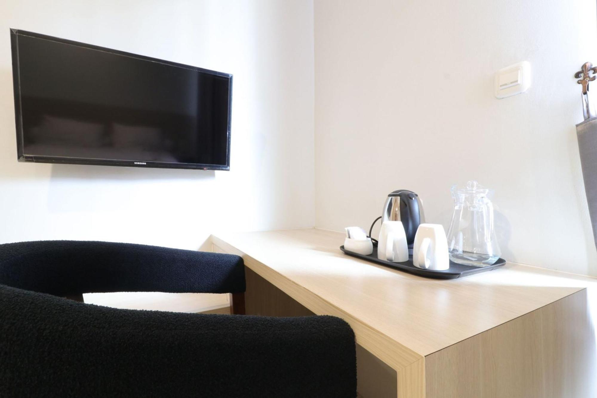 Mendjangan Residence Jakarta Luaran gambar